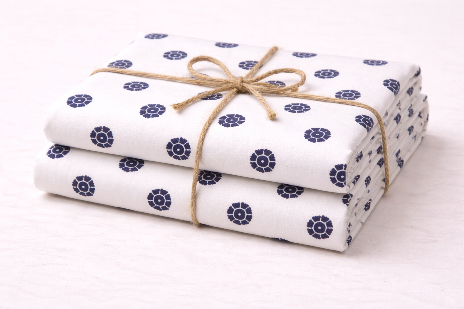 Cotton Bedsheet Cream star - Image 3
